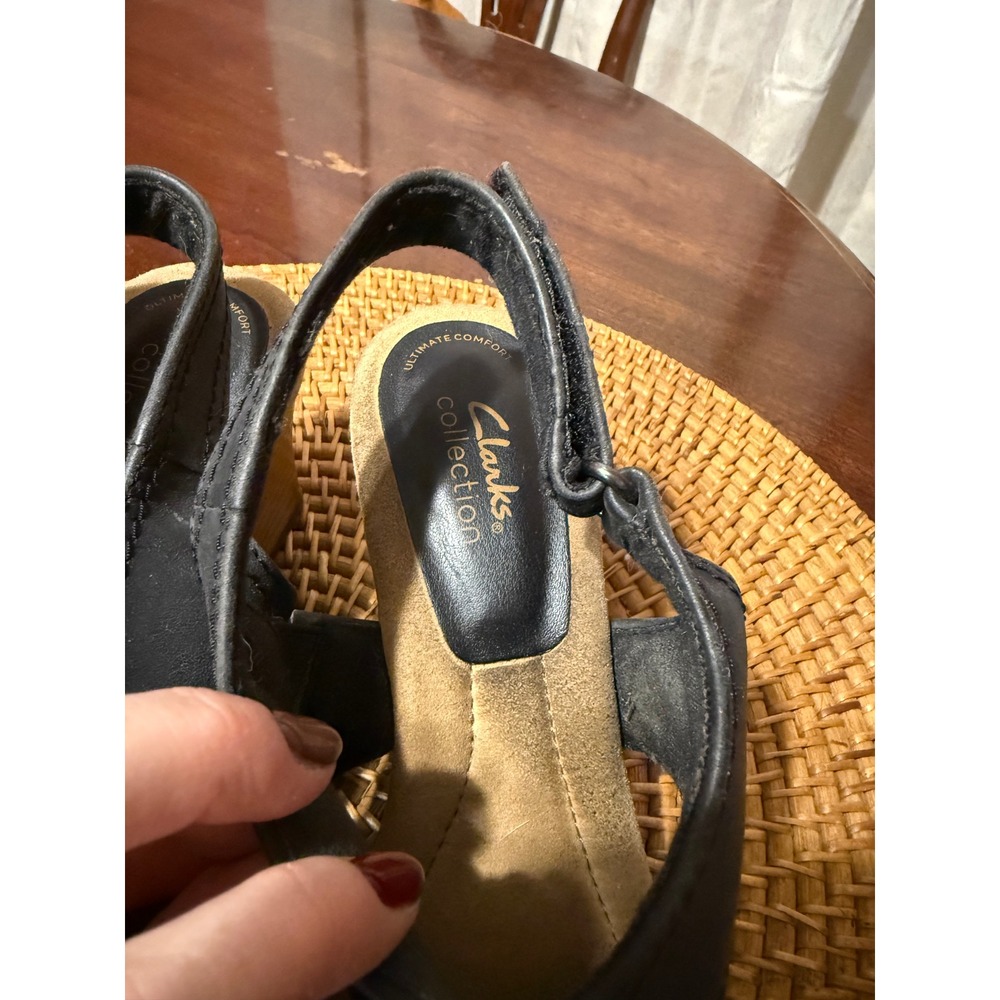 Clarks Collection Black Leather Wedge Sandals Ultimate Comfort Womens 7.5 - Picture 6 of 11